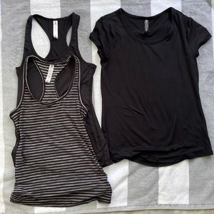 90 degrees Tanks&Tee. SzXS Black tee and 1 black tank and 1 black & white tank